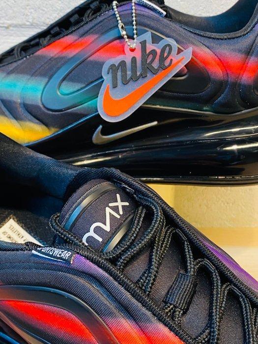 Nike - Air Max 720 Black Néon Streacks P43 - Sneakers -, Vêtements | Hommes, Chaussures