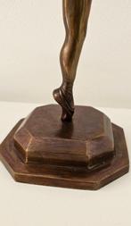 Onbekend - Beeldje - Beeldje van een ballerina - Brons