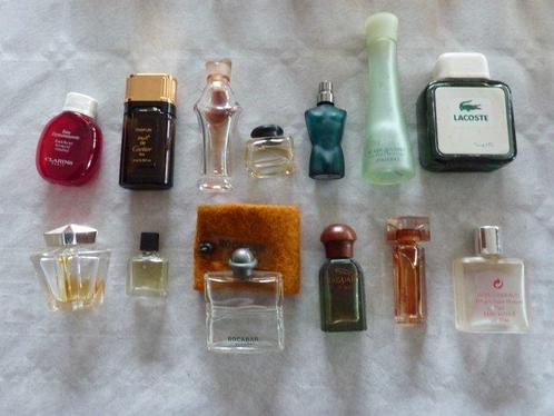 Collection thématique - 123 miniatures de parfum dont 60, Antiek en Kunst, Antiek | Speelgoed