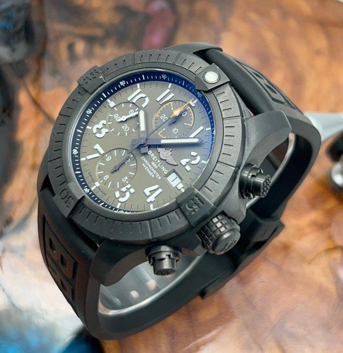 Breitling - Avenger Chronograph 45 Night Mission - V13317 -, Handtassen en Accessoires, Horloges | Heren