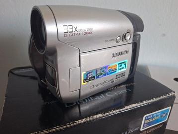 Samsung VP-DC165W dvd-camera beschikbaar voor biedingen