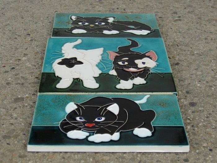 Tegel (3) - Marian Jesie , koty - 2020+, Antiek en Kunst, Antiek | Glaswerk en Kristal