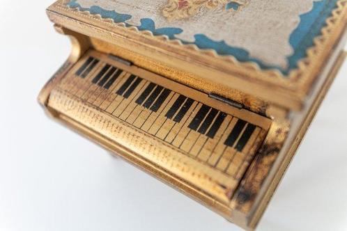 Boîte à bijoux musicale - Italie - 1950-1960, Antiek en Kunst, Curiosa en Brocante