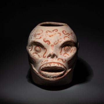 Moche, Peru Terracotta Schedelvormige kom. 200 - 600 na