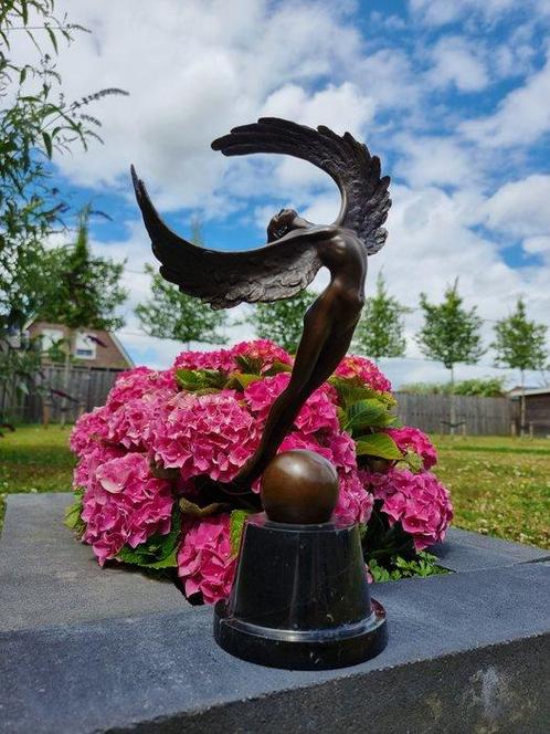 Beeld, Large Angel Statue in Bronze 37cm - 37.5 cm - Brons, Antiek en Kunst, Curiosa en Brocante