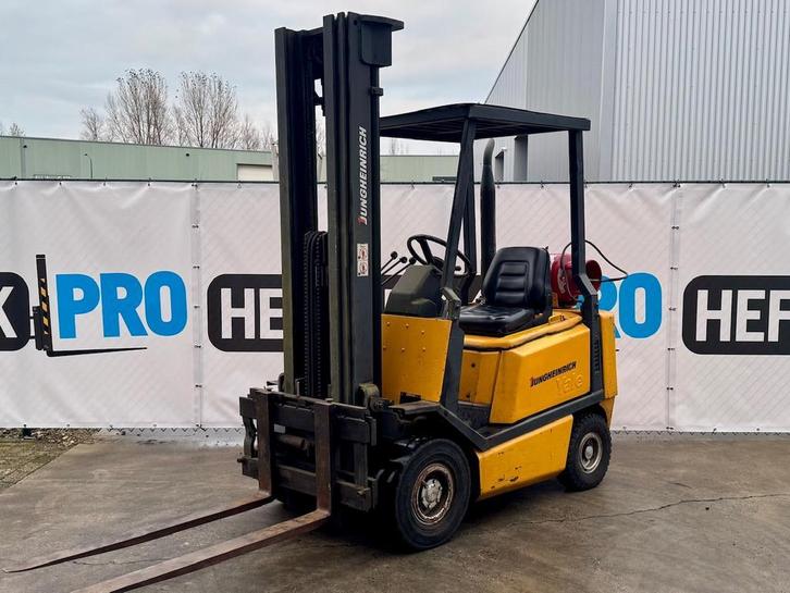 Jungheinrich TFG15 Yale (1992) LPG triplo luchtbanden +VIDEO, Zakelijke goederen, Machines en Bouw | Heftrucks en Intern transport