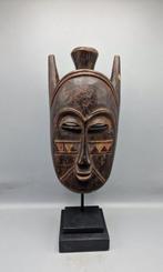 BUITENGEWOON FANG-MASKER - Giftand - Gabon  (Zonder, Antiek en Kunst