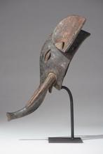 Een houten masker - Baule - Ivoorkust (Zonder minimumprijs), Antiek en Kunst