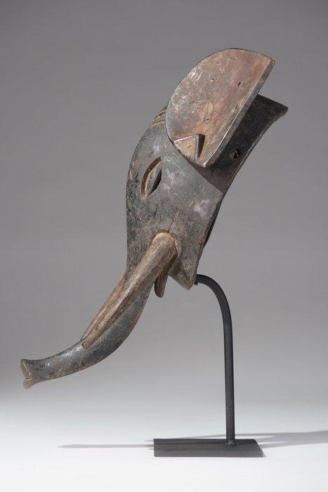 Een houten masker - Baule - Ivoorkust (Zonder minimumprijs), Antiquités & Art, Art | Art non-occidental