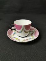 Sevres - Tasse et soucoupe (2) - Porcelaine