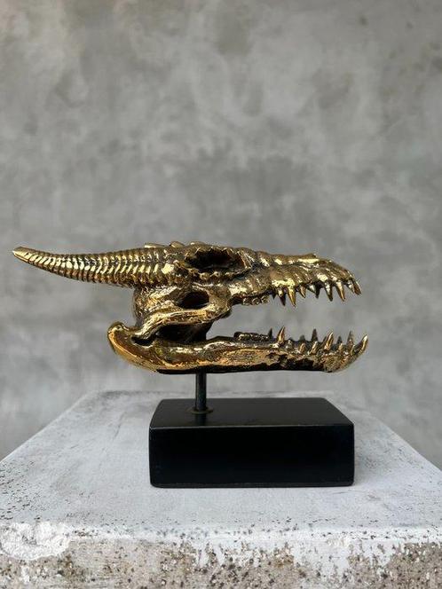 Beeld, NO RESERVE PRICE - Dragon on a Base Polished Bronze -, Antiek en Kunst, Kunst | Designobjecten