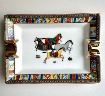 Cheval D’ Orient Hermes ashtray - Cendrier - Porcelaine beschikbaar voor biedingen