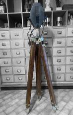 Staande lamp (2) - Hout, Messing, Staal, IJzer, Glas - Een, Antiek en Kunst