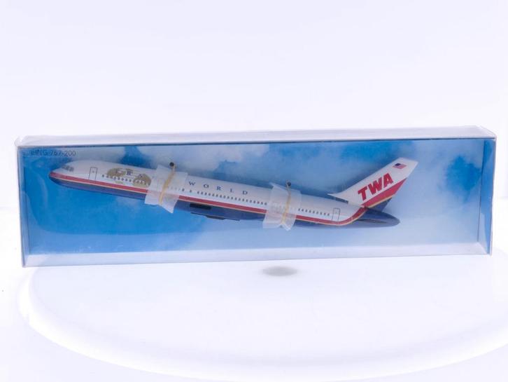 Schaal 1:200 PPC Holland 015756 Boeing 757-200 TWA Reg. N..., Hobby en Vrije tijd, Modelbouw | Vliegtuigen en Helikopters, Gebruikt