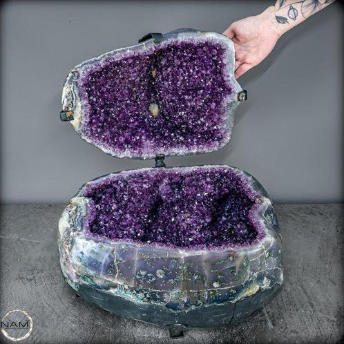 Zeldzame natuurlijke intensieve paarse amethist en, Verzamelen, Mineralen en Fossielen