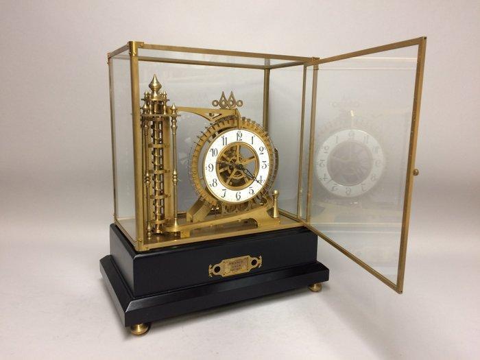 Pendule squelette - - Laiton doré - 2022, Antiquités & Art, Antiquités | Horloges