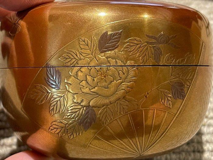 Gold Makie Natsume – Pioenroos- en vouwfanmotief - Hout,, Antiquités & Art, Antiquités | Autres Antiquités