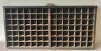 Vitrinekast - letterbak in hout - printers letter tray