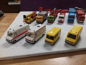 Siku 1:50 - Voiture miniature (31) - Diverse vrachtwagens en