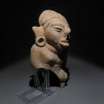 Mayas Terre cuite Figure. vers 600 - 900 après J.-C. Hauteur