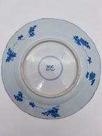 Bord - Porselein - 17e Kangxi 28 cm, Antiek en Kunst