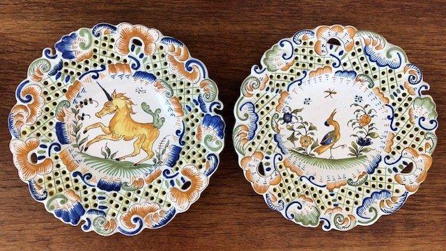 Faïence de Moustiers - Assiette murale (4) - Faïence, Antiek en Kunst, Curiosa en Brocante