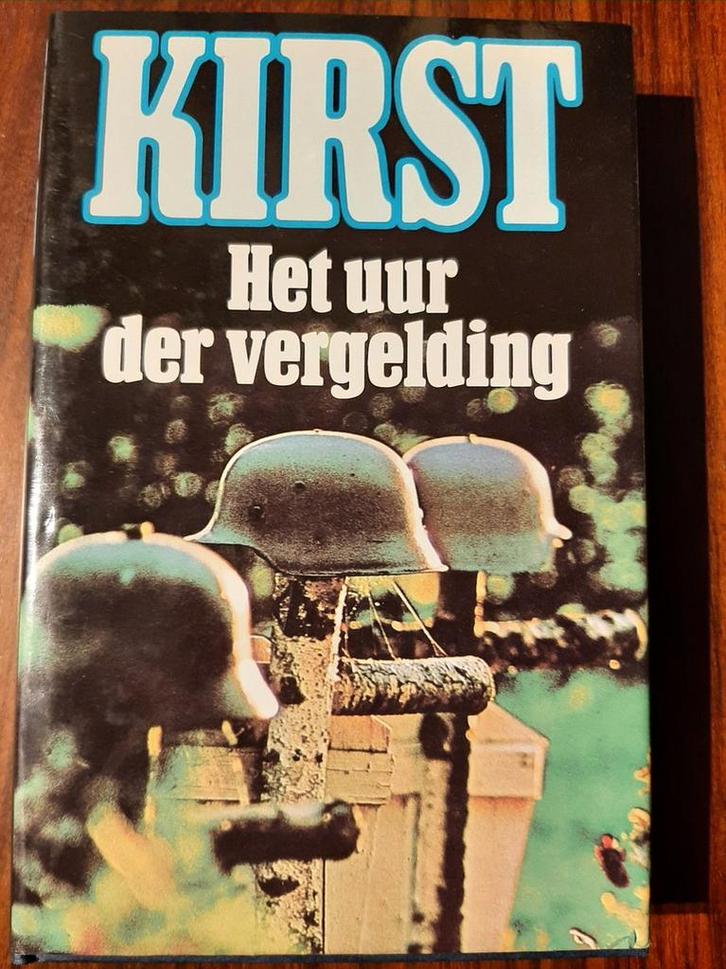 Het uur der vergelding 9789022511152 Hans Hellmut Kirst, Boeken, Romans, Gelezen, Verzenden