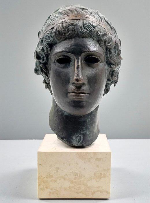 Hoofd - Bronzekopf eines Epheben mit Siegerbinde - Brons,, Antiek en Kunst, Antiek | Keramiek en Aardewerk
