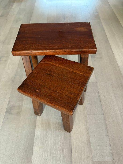 Tables gigognes - Chêne - Deux tables d’appoint, Antiquités & Art, Art | Objets design