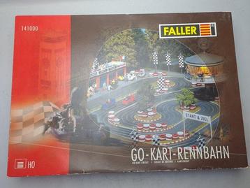 Faller H0 - 141000 - Décor de train miniature (1) - piste de