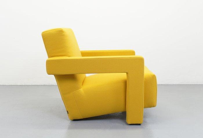 Cassina - Gerrit Rietveld - Fauteuil - Utrecht 637 XL -, Antiek en Kunst, Kunst | Designobjecten