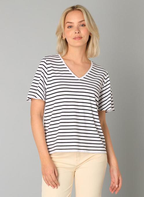 YEST shirt Tuva42Maat 42/44 (L), Vêtements | Femmes, T-shirts, Envoi