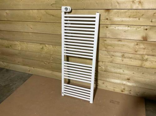 Veiling - Zehnder elektrische radiator Aura E 500x1226mm, Doe-het-zelf en Bouw, Verwarming en Radiatoren