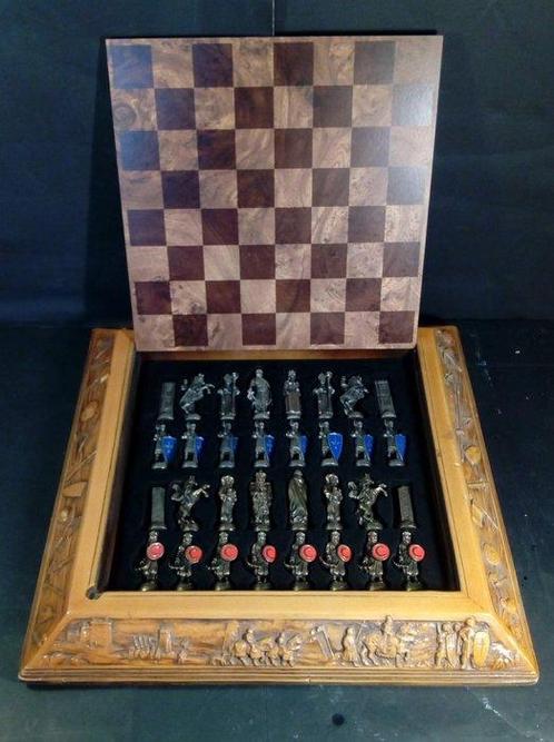 Jeu déchecs - Las Cruzadas - Bronze, Bois, Antiek en Kunst, Curiosa en Brocante