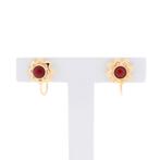 Gouden oorbellen met bloedkoraal (geelgoud, dames, 585), Handtassen en Accessoires, Oorbellen, Gebruikt, Overige kleuren, Ophalen of Verzenden