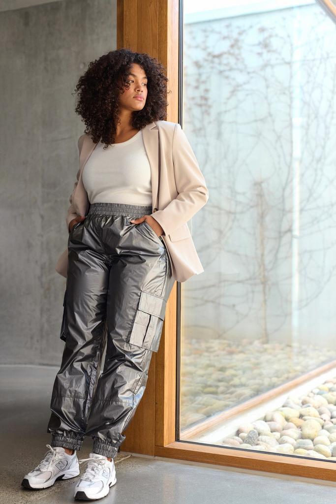 Kaffe Curve broek Shenna glans48Maat 46/48 (XL) of groter, Vêtements | Femmes, Culottes & Pantalons, Envoi