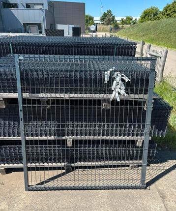 Bekafor Enkele Vleugel - BETAFENCE, Ophalen, Draaipoort