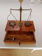 Balans of weegschaal - hout en metaal, Antiek en Kunst