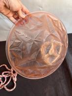 Lampe à suspendre - Lustre français en verre rose, années
