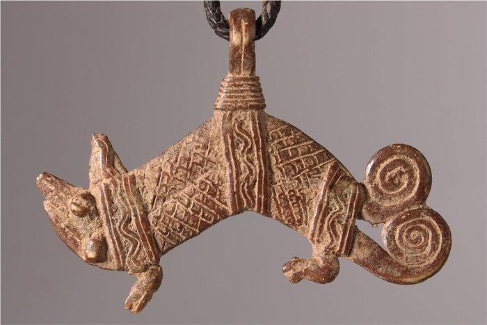 Hanger - Burkina Faso - Ritueelhanger Kameleon (Zonder, Antiek en Kunst, Kunst | Niet-Westerse kunst