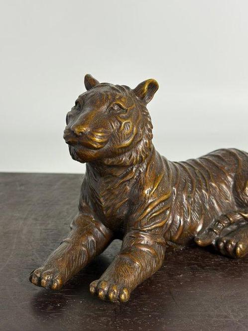 Tigre chinois tamponné. - Bronze - Fin du XXe siècle, Antiek en Kunst, Curiosa en Brocante