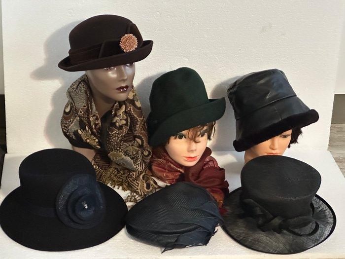 Collection darticles de marque - Chapeaux chics - Seeberger, Antiek en Kunst, Curiosa en Brocante