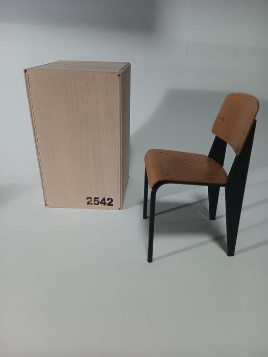Vitra Design Museum Miniatur - Jean Prouvé - Stoel -, Antiek en Kunst, Antiek | Meubels | Stoelen en Sofa's