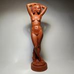 József Gondos - sculptuur, Art Deco Standing Nude Lady - 55