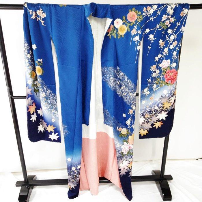 Kimono - Zijde - Shwa periode (1926-1989), Antiek en Kunst, Antiek | Overige Antiek