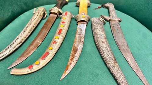 Drie dolken - Oman/Yemen en Marokko - tweede helft van de, Antiek en Kunst, Kunst | Niet-Westerse kunst