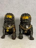 Prachtige grote set Chinese “foo dogs” 5 KG - Brons - Eind, Antiek en Kunst