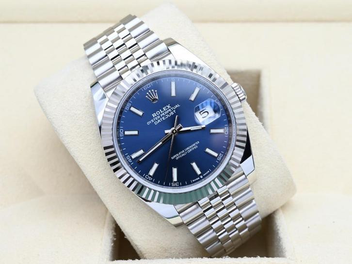 Rolex Datejust Ref. 126334 Year 2019 (Full Set), Bijoux, Sacs & Beauté, Montres | Hommes, Enlèvement ou Envoi