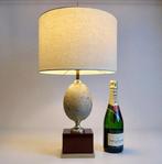 Maison Le Dauphin - Lampe de table - Lampe en œuf dautruche