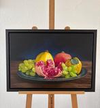 Bojan Gurbaj - Schaal met fruit